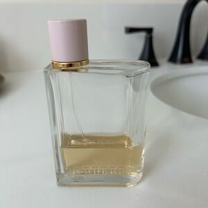 Burberry Her Perfume
